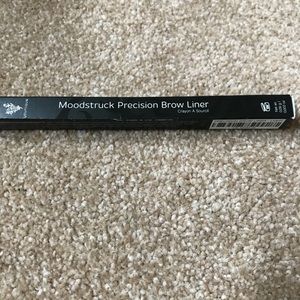 Brow liner in light - NIB